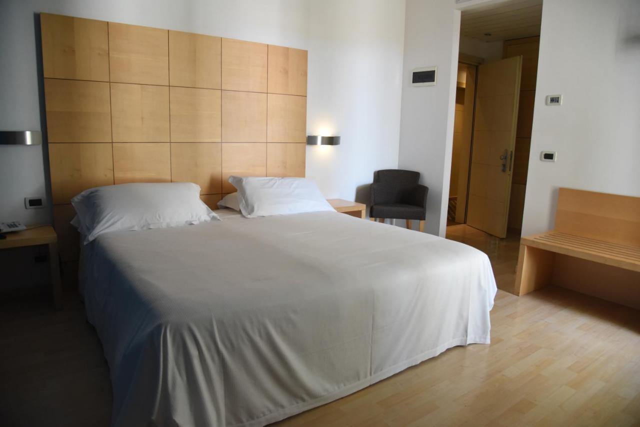 Hotel Duca D'Aosta Mogliano Veneto Esterno foto