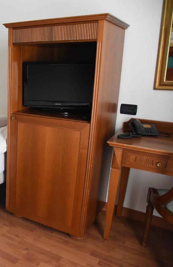 Hotel Duca D'Aosta Mogliano Veneto Esterno foto