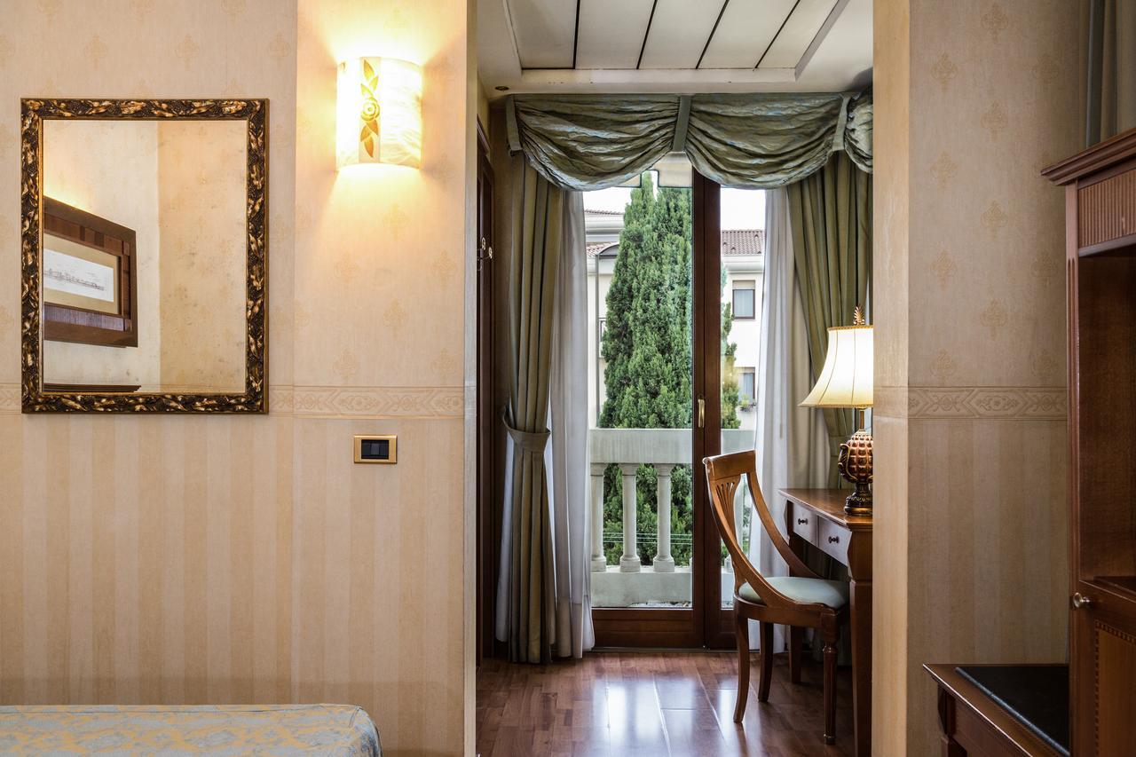 Hotel Duca D'Aosta Mogliano Veneto Esterno foto
